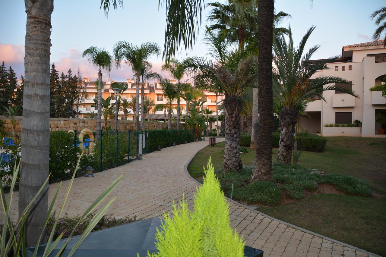 Apartment Medina De Banus Marbella Luaran gambar