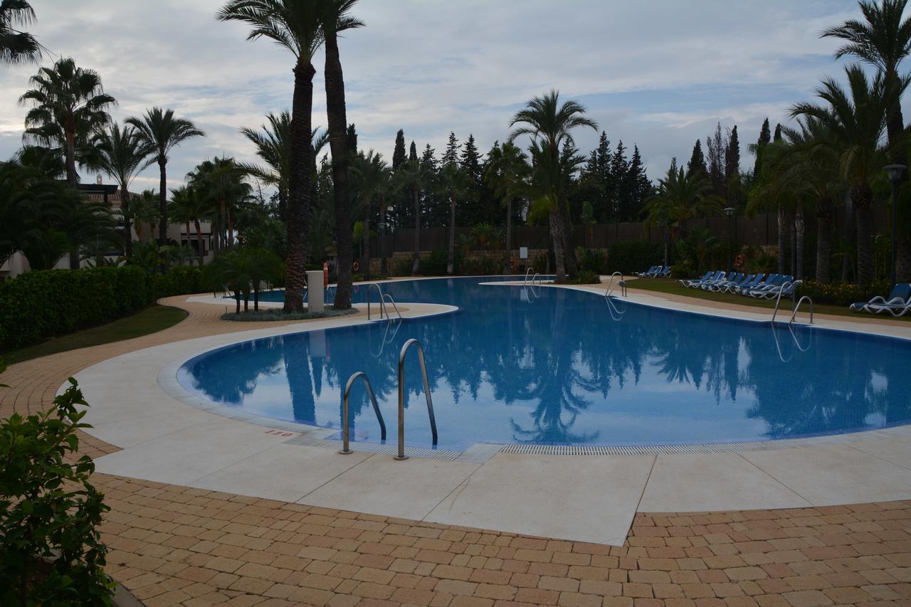 Apartment Medina De Banus Marbella Luaran gambar